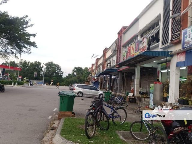 Gelang Patah Double Storey Terrace Jalan NIP 2/x