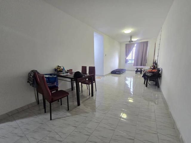 Gelang Patah Nusantara 3 Bed Medium Cost Apartment For Sale