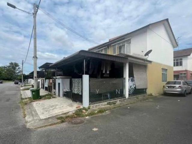 Gelang Patah Taman Nusa Bayu Jalan Bayu LMCost Double Storey House