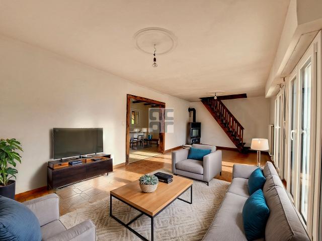 GELEGENHEIT: Wohnung mit Charakter und Blick auf die Höhen von Conthey