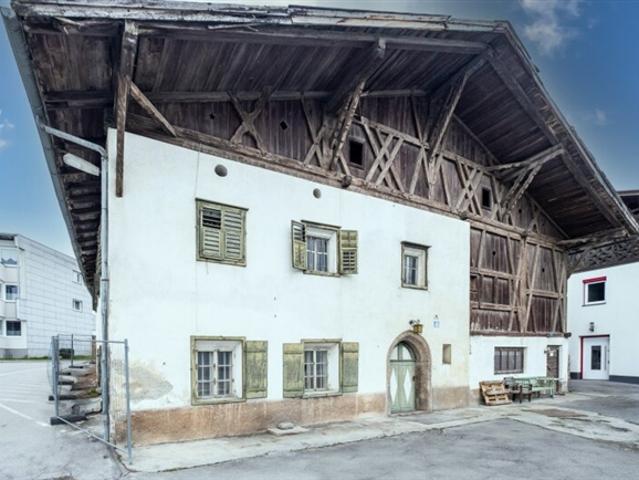 Gelegenheit historisches Bauernhaus in Kematen / Tirol auch für Privatpersonen zu kaufen