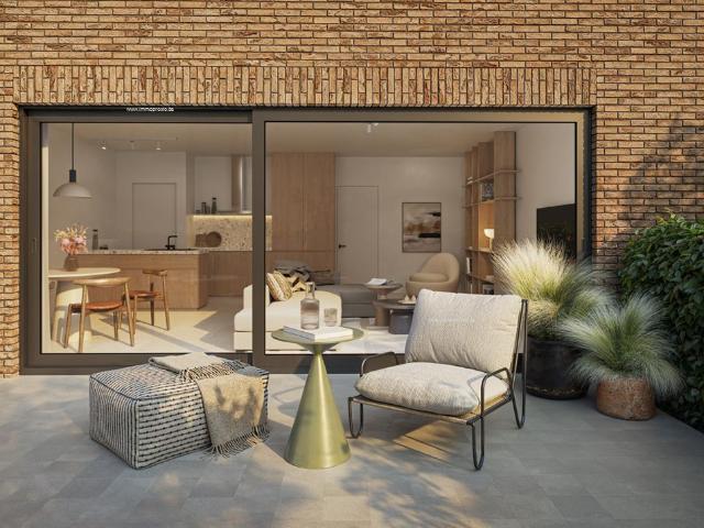 Gelijkvloers 2slpk appartement met tuin