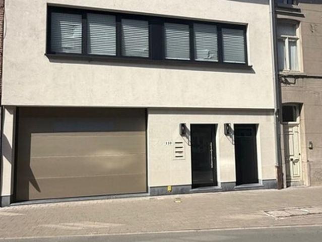Gelijkvloers app. te huur in Aalst voor € 855 met 1 slaapkamer