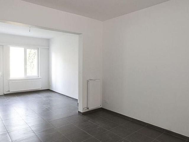 Gelijkvloers app. te huur in Deurne voor € 850 met 1 slaapkamer