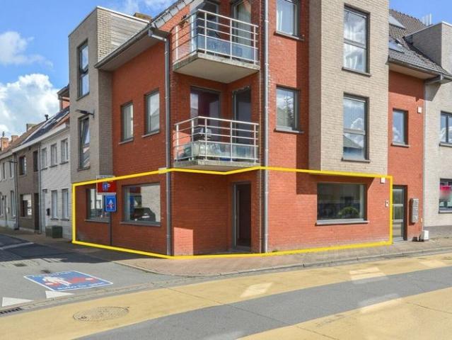 Gelijkvloers app. te huur in Oudenburg voor € 660 met 1 slaapkamer
