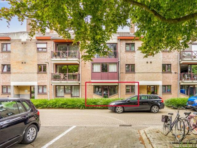 Gelijkvloers appartement met tuin en 2 slaapkamers