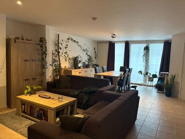 Gelijkvloers appartement te huur in centrum Waregem