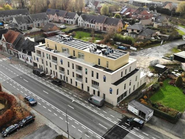 Gelijkvloersappartement!