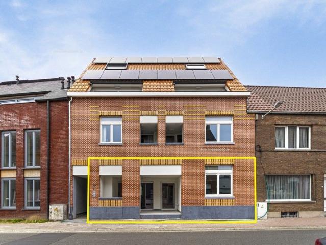 Gelijkvloerse nieuwbouw met 1 slpkamer en autostaanplaats
