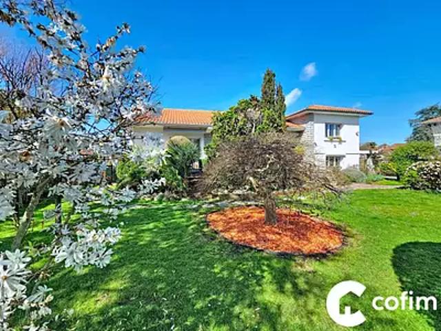 Gelos 64110 Achat / Vente maison 6 pièces t6 piscine
