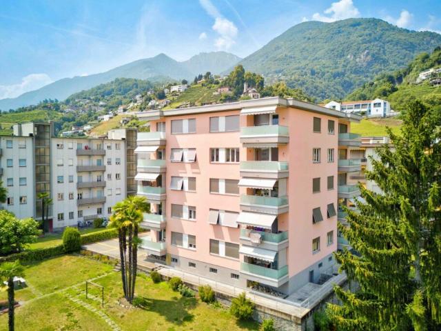 Gepflegte 3.5 Zimmer Ferienwohnung am Lago Maggiore in Tenero