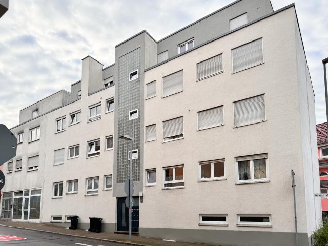 Gepflegte 3 Zi. EG Wohnung in attraktiver Lage von NSU mit Balkon, Keller & Garagenstellplatz