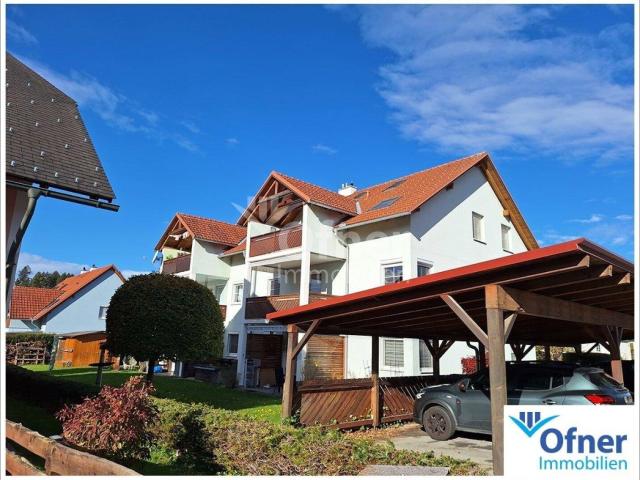 Gepflegte 3 Zimmerwohnung mit Loggia in Zentrumsnähe