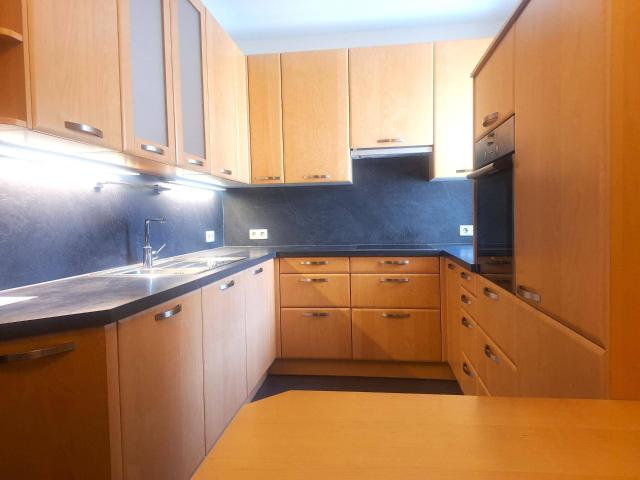 3 Zimmer Wohnung in bevorzugter Lage mit Tiefgarage