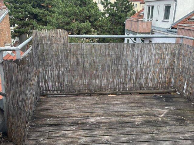 Gepflegte 2 Zimmer Wohnung mit Balkon in 1150 Wien, 58m² Wohnfläche!