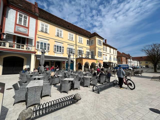 Gepflegte Altbau Garconniere im Herzen der Altstadt!