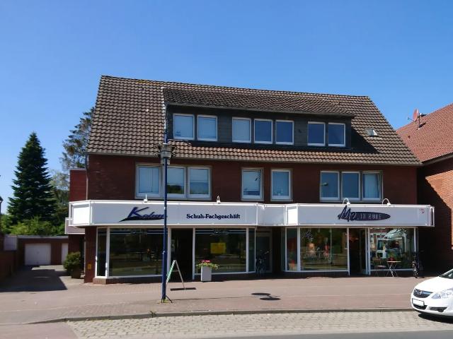 Gepflegte Dachgeschosswohnung im Zentrum von Papenburg Obenende
