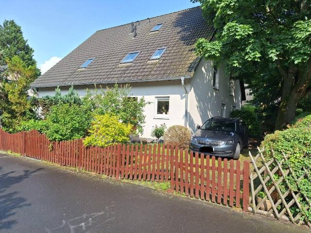 Gepflegte DHH in begehrter und sehr ruhiger Wohnlage, in Johannisthal
