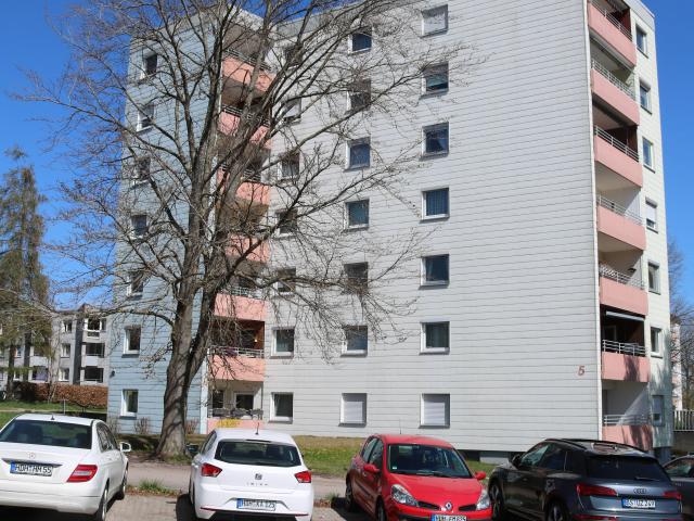 Gepflegte Eigentumswohnung mit Tiefgaragenstellplatz in Heidenheim