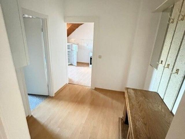 Gepflegte Etagenwohnung in Altenwald zur Miete