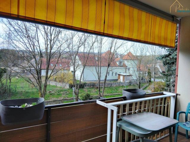 gepflegte Wohnung 3 ZIMMER LOGGIA PKW STELLPLATZ