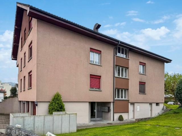 Gepflegte Wohnung mit praktischem Grundriss und viel Stauraum