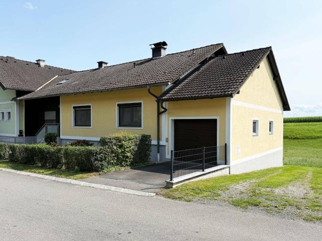Gepflegter Bungalow unweit von Leiben Garten inklusive!