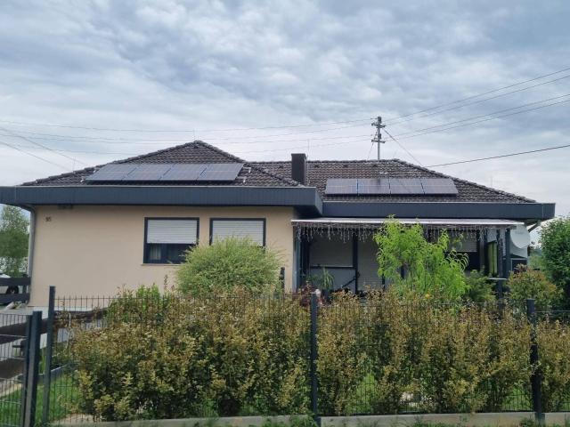 Gepflegter, charmanter Bungalow mit Weitblick im Südburgenland