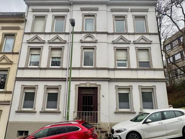 Gepflegtes Mehrfamilienhaus in Lüdenscheid 4 Wohnungen