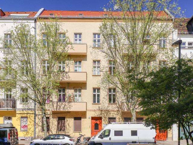 GEPFLEGTES MEHRFAMILIENHAUS ZUM KAUF!