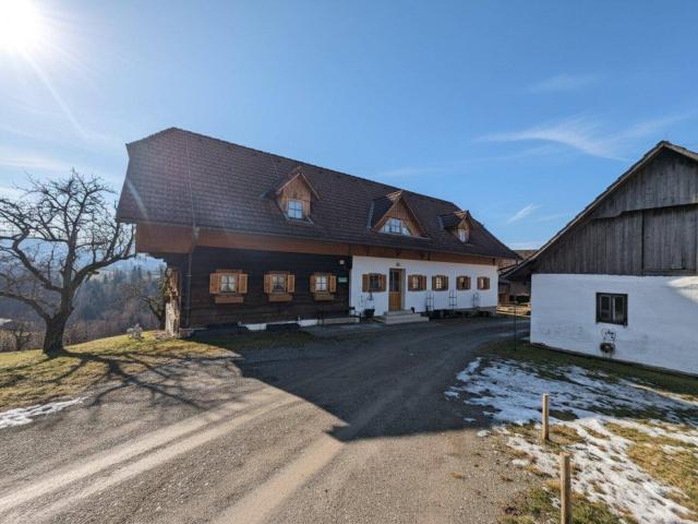 Gepflegtes Bauernhaus in Alleinlage Wohntraum für jeden Tag oder Wochenende