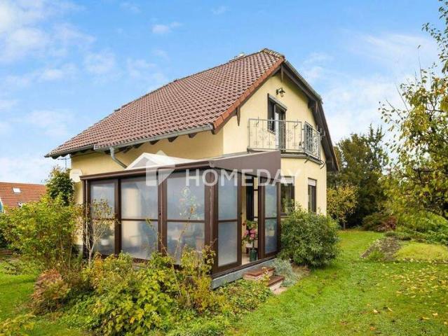 Gepflegtes EFH mit Garten, Pool, Kamin, Garage, Balkon & Vollkeller in Seifersdorf