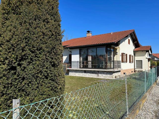 Gepflegtes Einfamilienhaus Bungalow in bevorzugter Wohngegend in Seiersberg Pirka zu verkaufen!