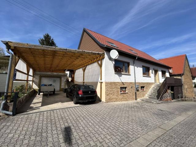 Gepflegtes Einfamilienhaus in Becherbach