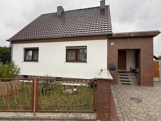 gepflegtes Einfamilienhaus in ländlicher Gegend