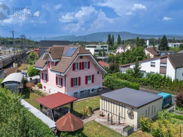 Gepflegtes Einfamilienhaus in Lenzburg zentral, solide, charmant