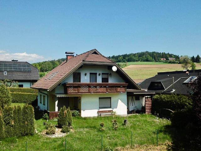 Gepflegtes Einfamilienhaus in ruhiger Lage in Moosburg!