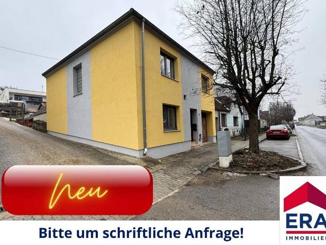 PREISREDUZIERUNG: Attraktives Einfamilienhaus mit modernisierten Details in Asparn an der Zaya