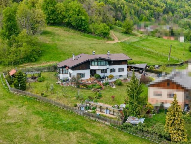 Gepflegtes Ein/Zweifamilienhaus mit Wohlfühlgarten und Sackgassenlage in Stattegg