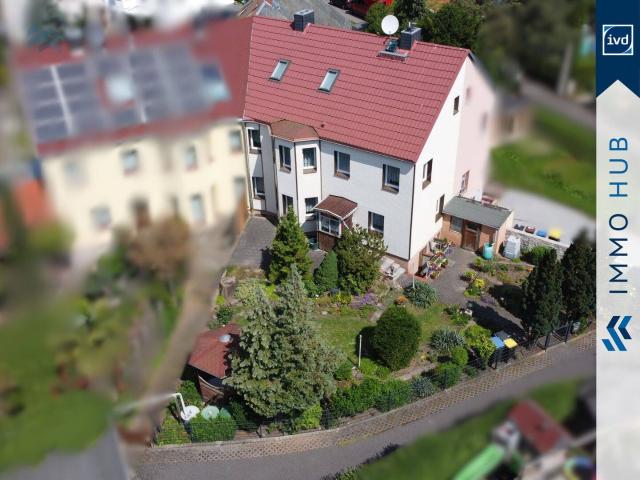 Gepflegtes Sternhaus mit Garage, schönem Garten und viel Potenzial