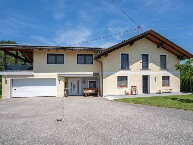 Gepflegtes Wohnhaus mit vielen Möglichkeiten in sonniger Ruhelage von Köttmannsdorf