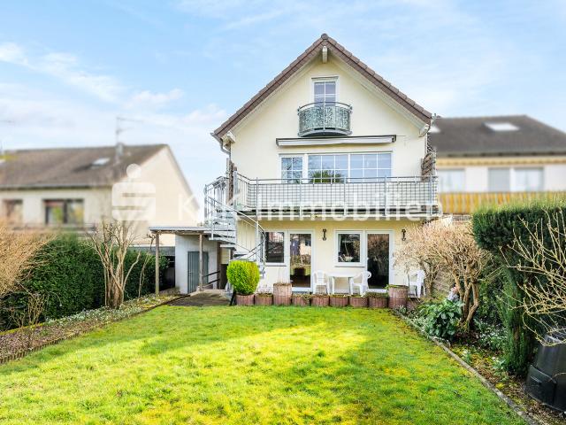 Gepflegtes Zweifamilienhaus ideal für die große Familie