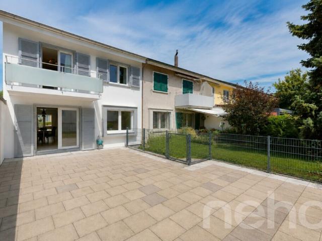 Gepflegtes 4.5 Zimmer Reiheneckhaus an familienfreundlicher Lage