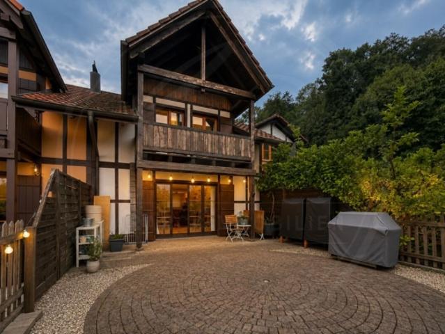Gepflegtes 4½ Zimmer Reihenhaus mit Charme in Stein AG