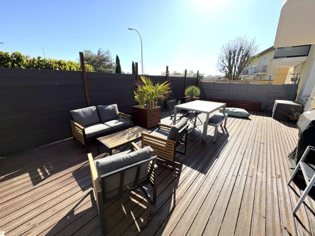 GERZAT / T2 BIS / 2 CHAMBRES / TERRASSE / PARKING PRIVATIF
