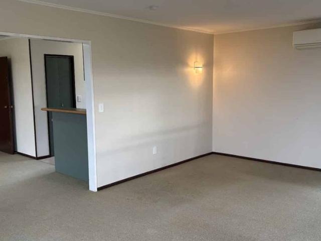 GERALDINE 3 BEDROOMS