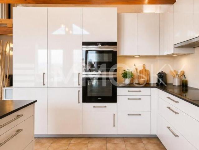 Trop tard, déjà réservé. Geräumige 3.5 Zimmer, 5 Minuten von Savigny entfernt