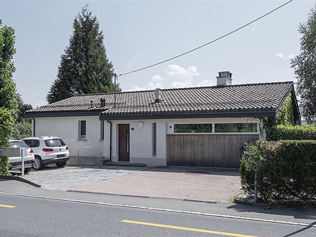 Geräumige 3,5 Zimmer Wohnung von 105 m²
