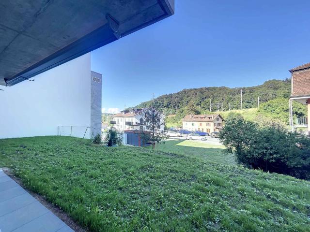 Geräumige 2,5 Zimmer Wohnung mit Terrasse
