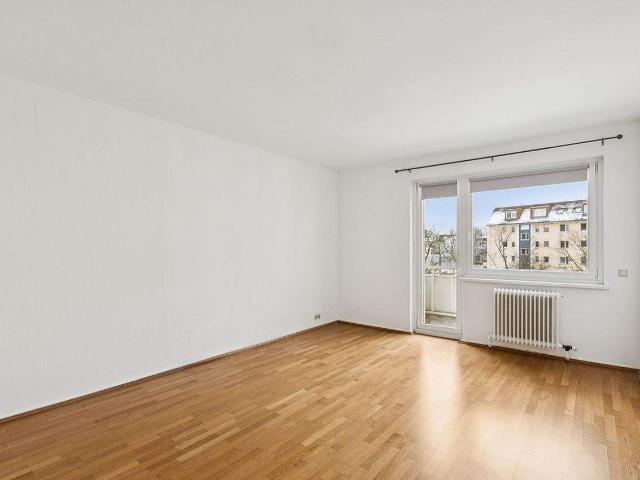 Geräumige 2 Zimmer Wohnung in ruhiger Lage nahe der Havel